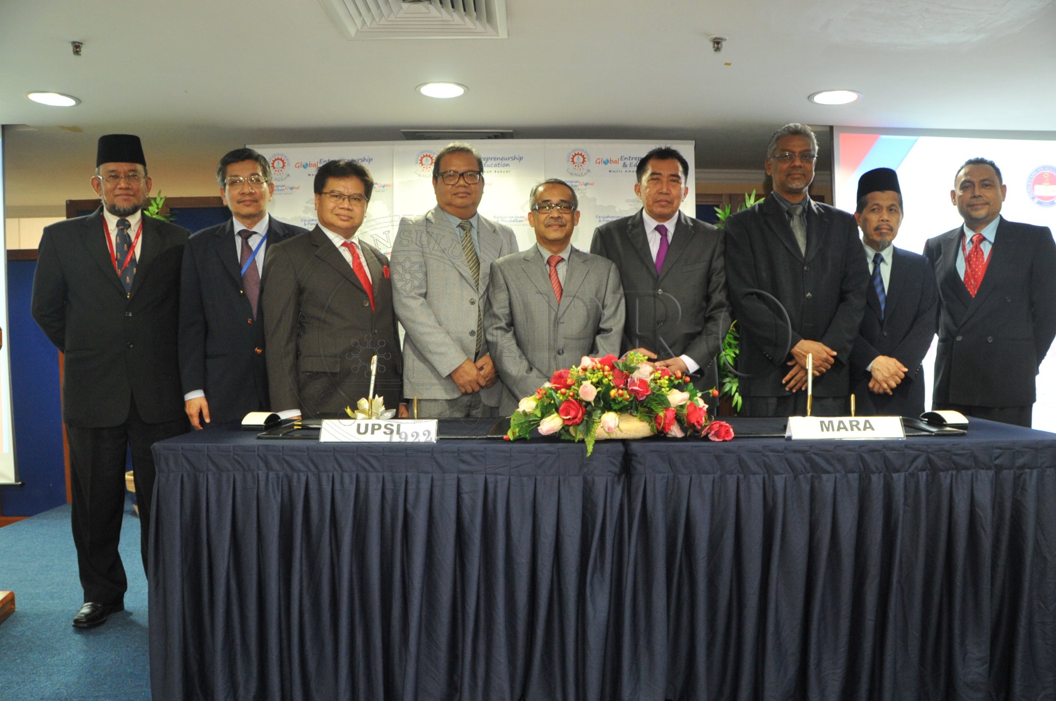 PRO 14 37 MARA PRO 4773